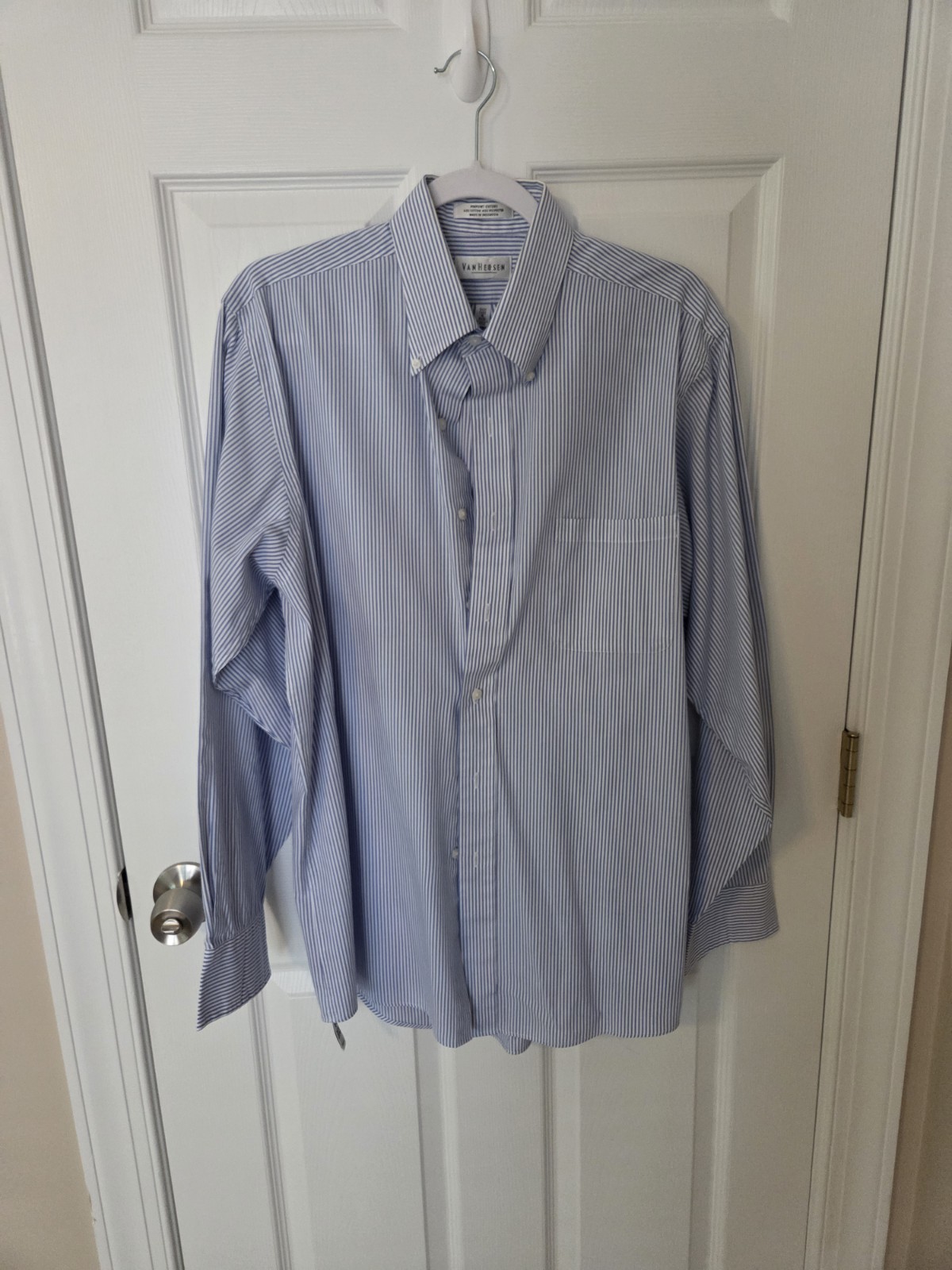 Van Heusen Striped Blue Pinpoint Oxford Cloth Shirt Men\'s 16 34-35