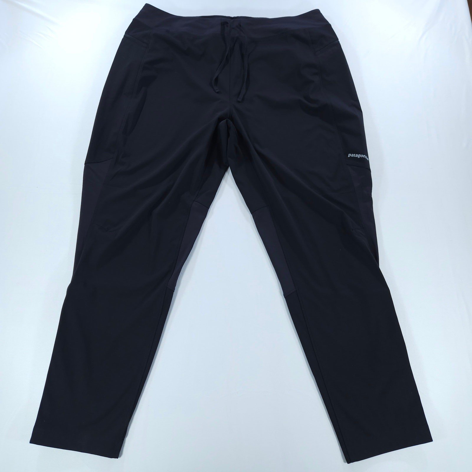 NWT Patagonia Women\'s Wind Shield Pants Black XL Windproof DWR Running Hiking