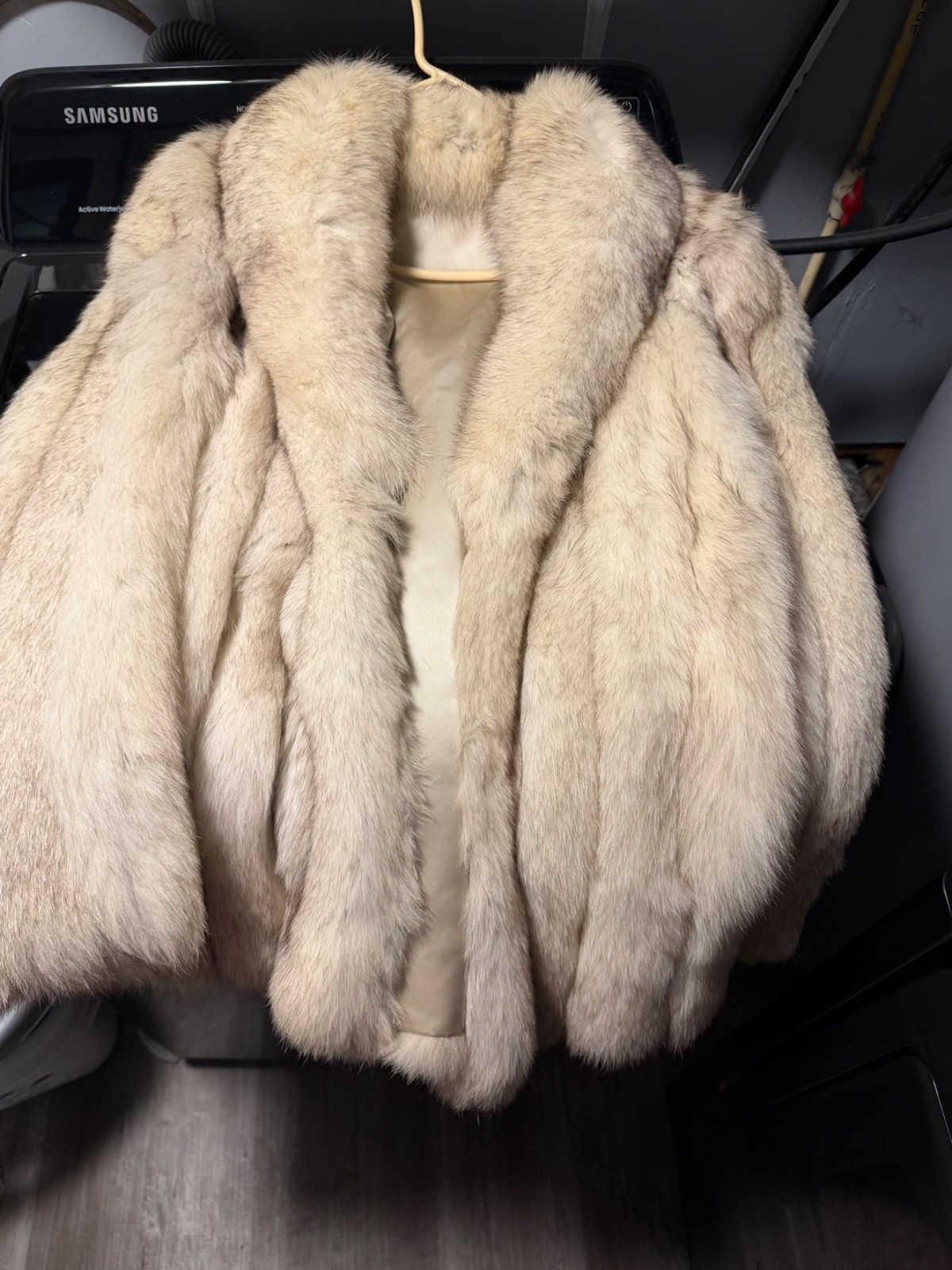 fox fur coat vintage, topaz furs , never been worn been kept in plastic bag