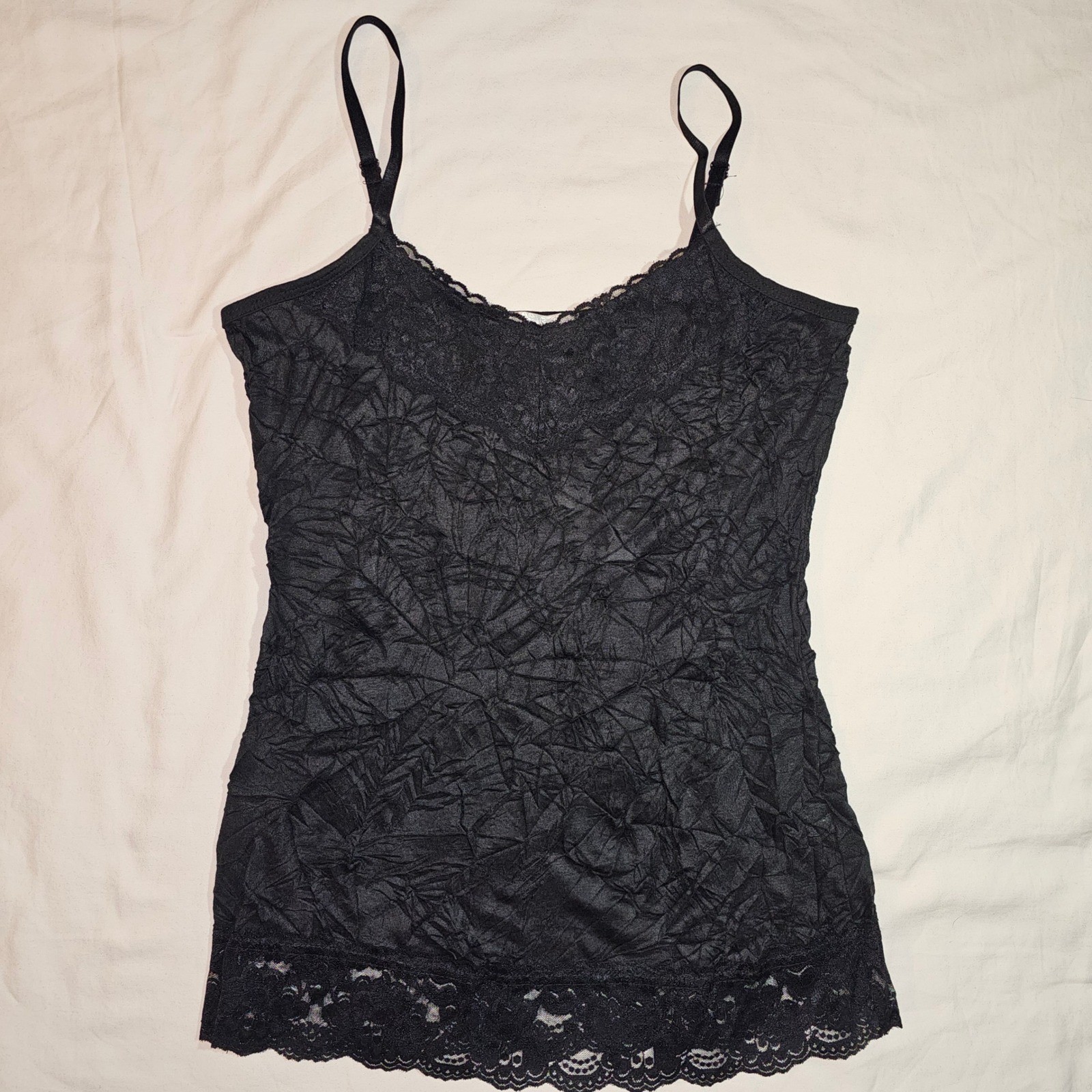 NWT VTG Y2K Black Crinkle Lace Cami Tank Top Size M Whimsigoth Fairygrunge Goth