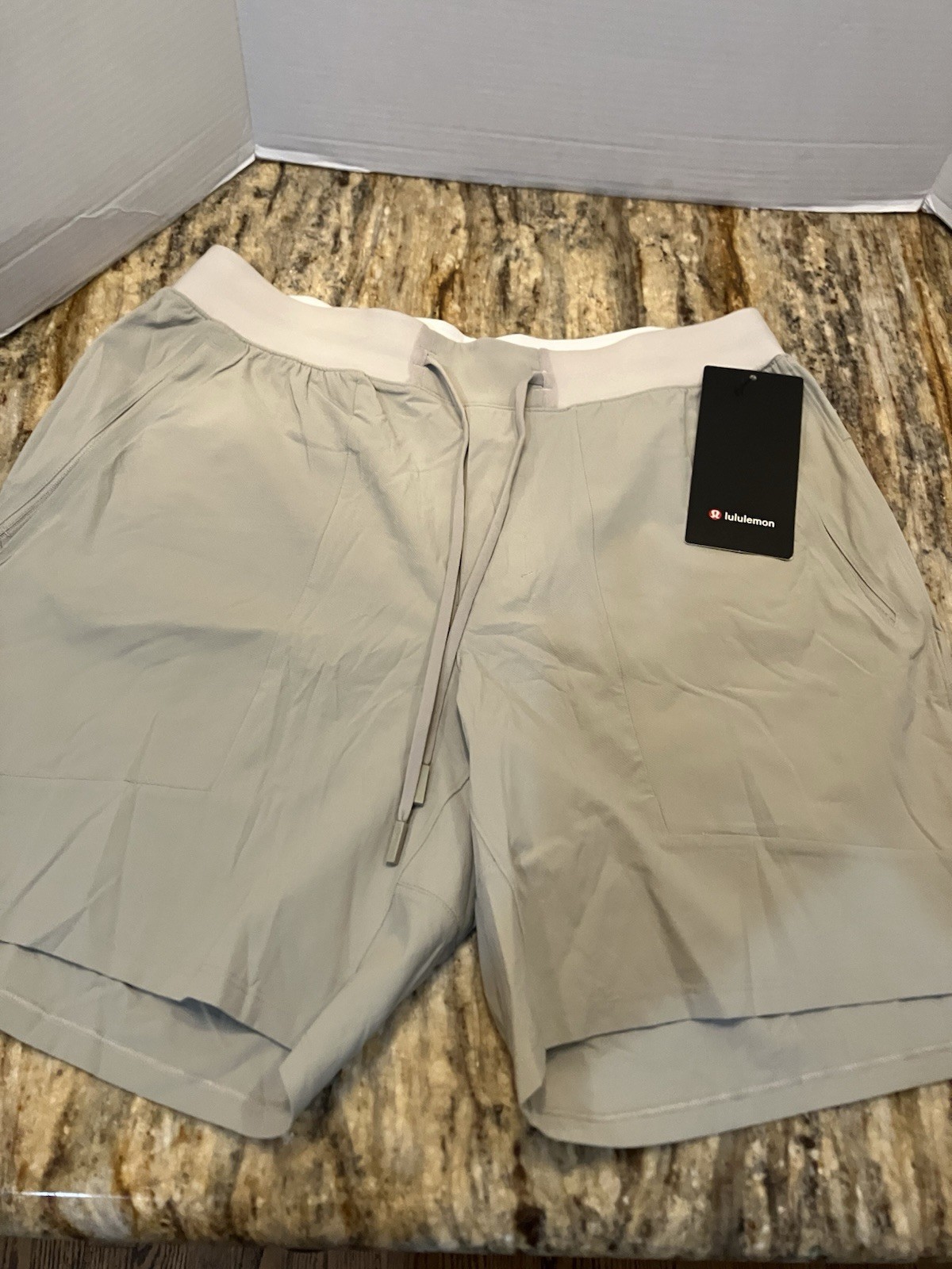 Lululemon License to Train Short 7” Lined Raw Linen Size Large Brand New