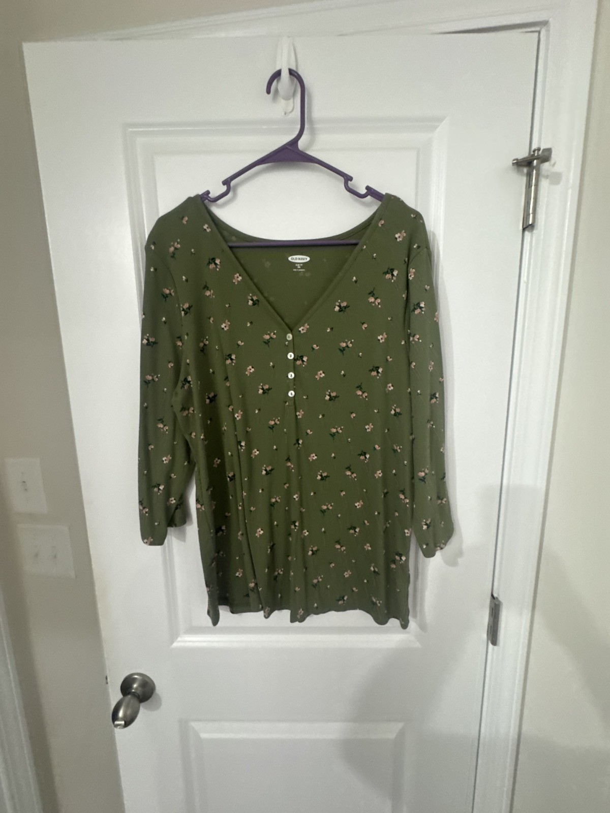 Old Navy Slim Fit Ribbed Floral Henley Top XXL Olive Green