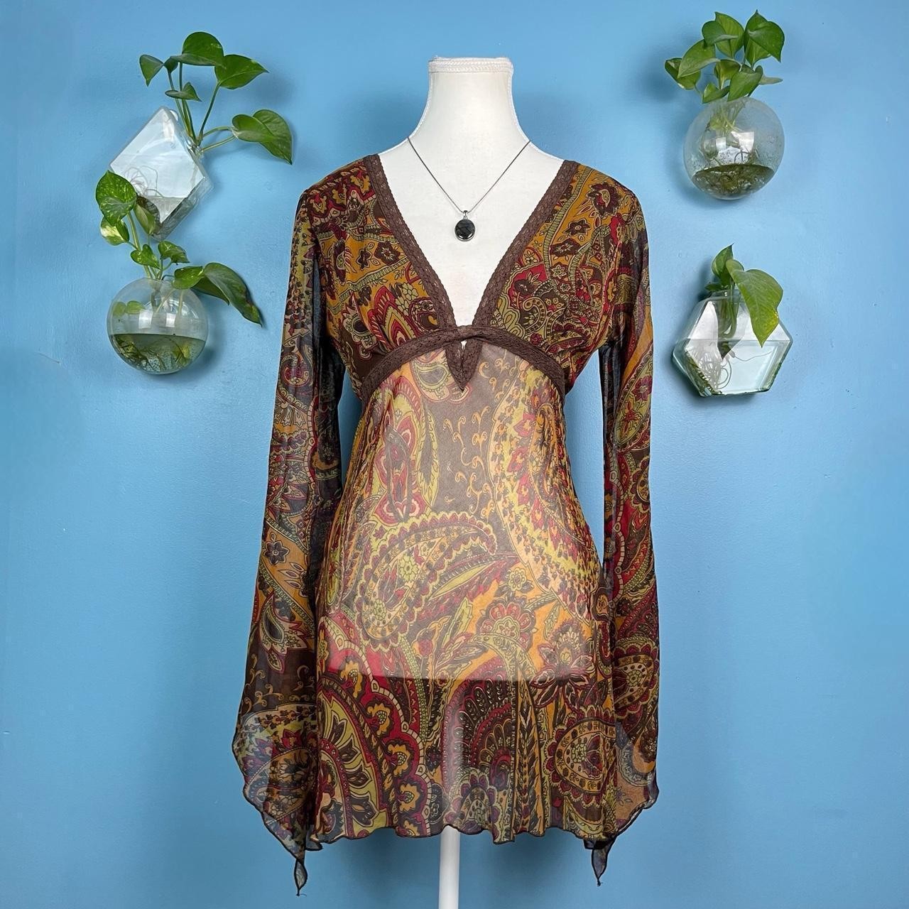 Vintage 90s Passport Flared Sleeve Dress