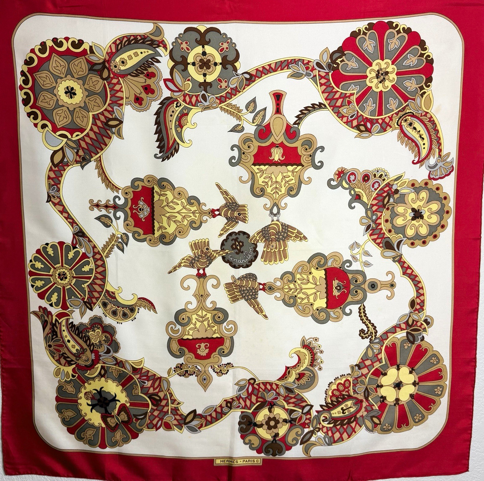 HERMÈS Cendrillon 100% Silk Twill Square Scarf Bird Theme Baroque Multicolor