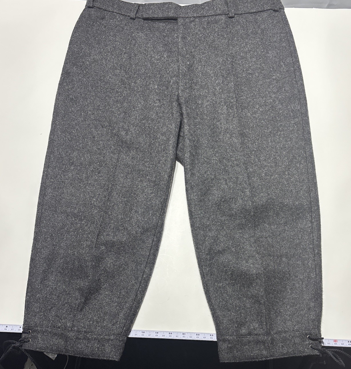 VTG European Heavy Wool Alpine Knickers/Mountain Trousers Laced Cuffs 36” Waist