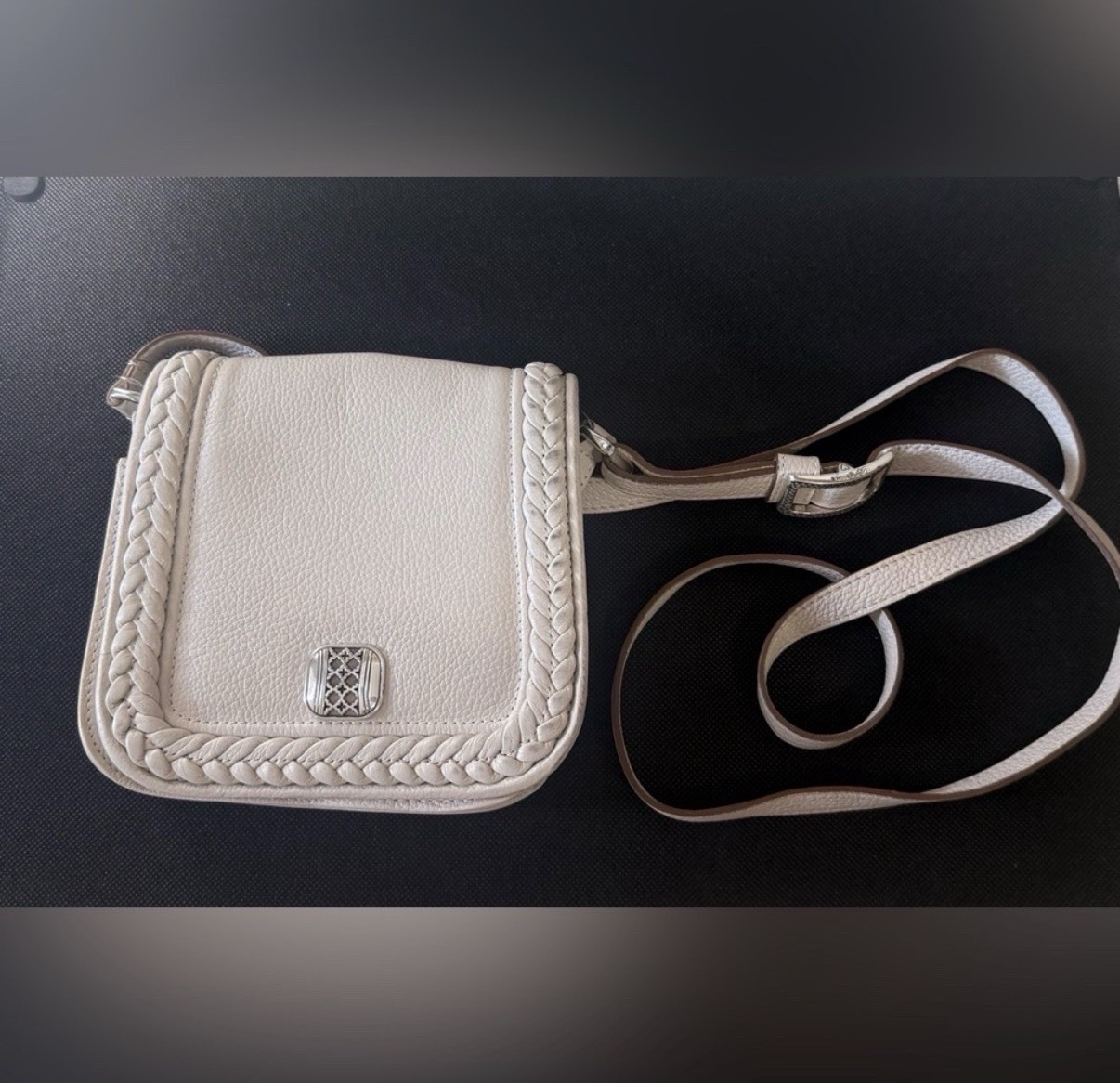 Brighton Crossbody Shoulder Octavia Light Beige (Cream) Magnetic Closure Purse