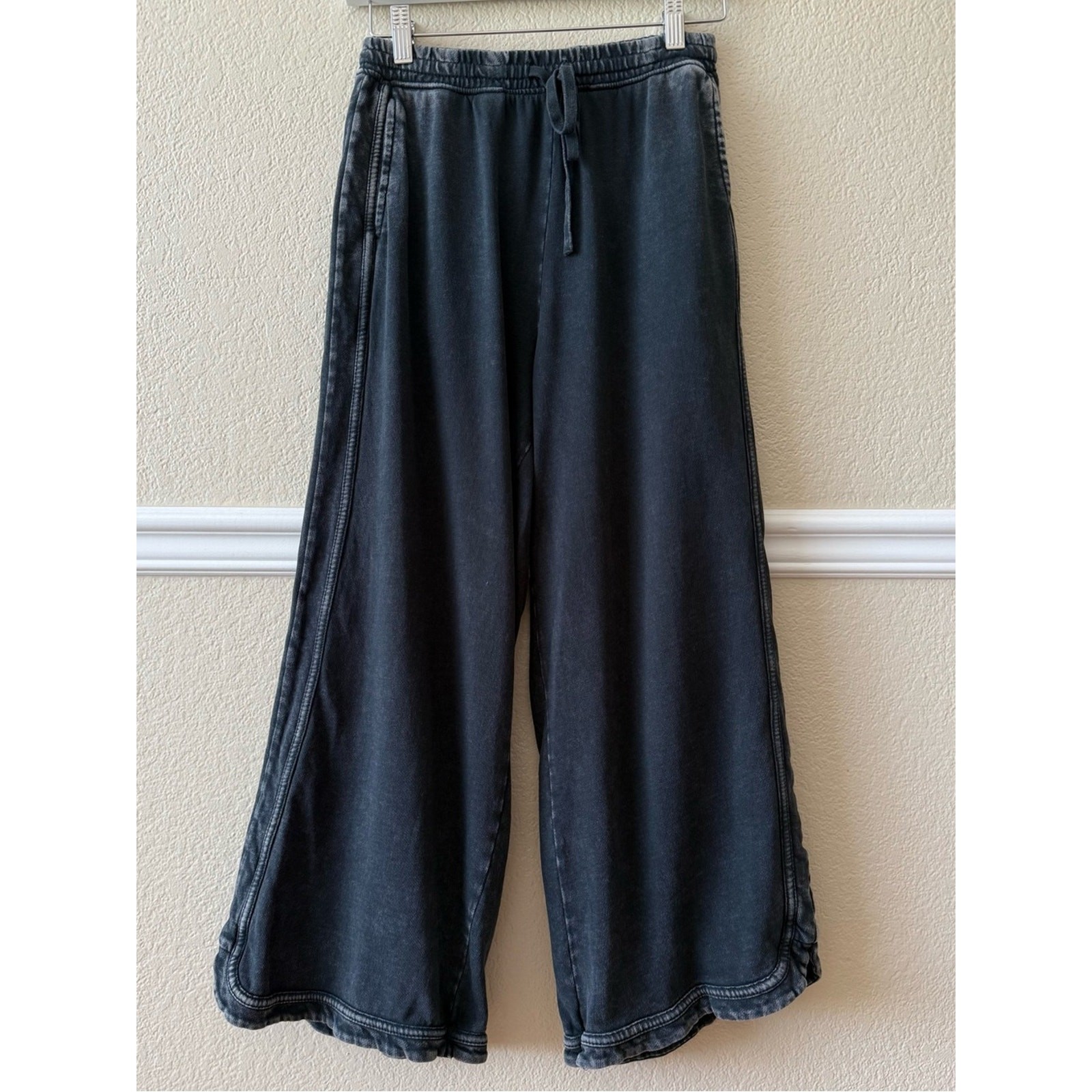 Three Bird Nest So Comfy Wide Leg Pant Elastic Waist Charcoal Black Small