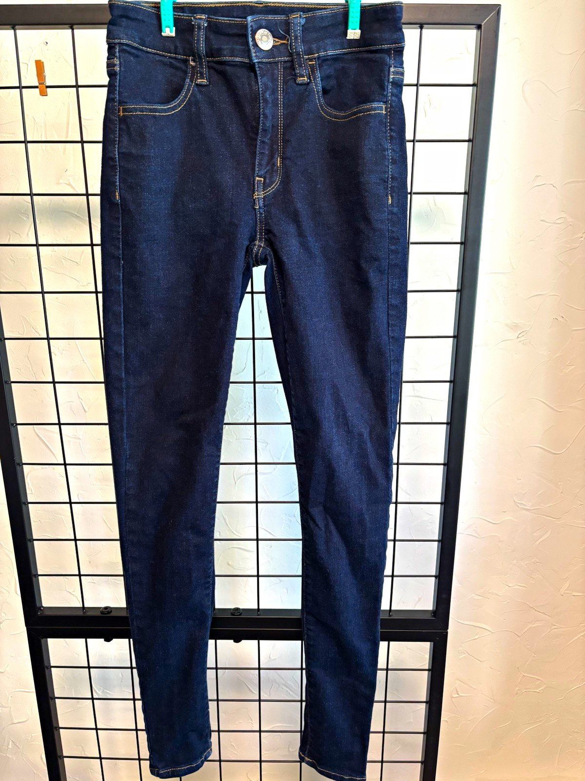 American Eagle Women’s Hi-Rise Jegging Dark Wash Super Stretch Slim 5-Pocket 2
