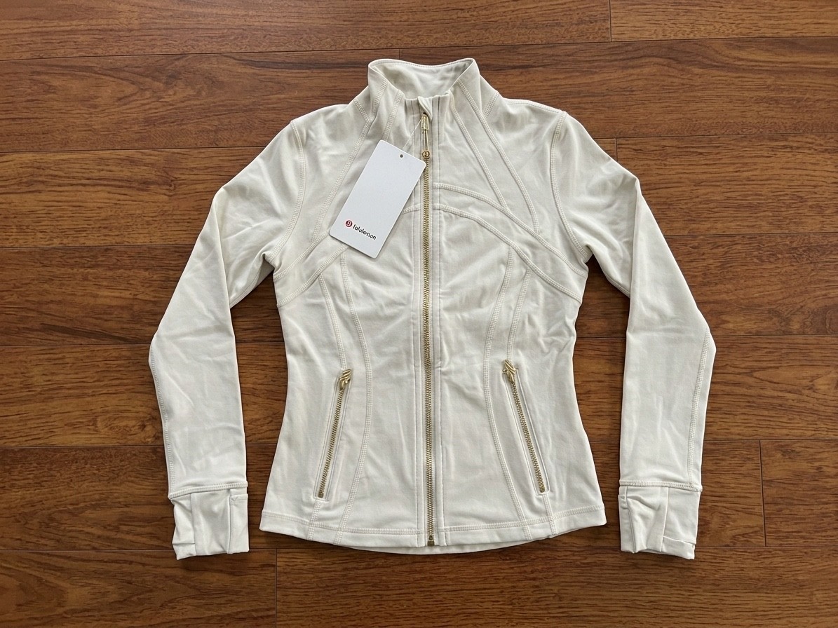 lululemon Define Jacket Women\'s White Ivory Gold Size 2