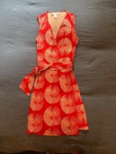 Diane Von Furstenberg Vintage Silk Wrap Dress - size 2 picture