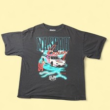 Vintage nascar racing tee with picture