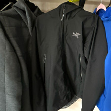 Arc'teryx Beta jacket men's black waterproof shell (Size S) picture