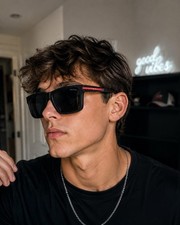 PRADA Men’s Línea Rossa designer sunglasses with box Authentic ✅ picture