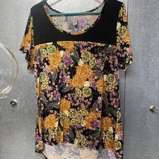 Lularoe High Low Size XL Multicolor Flower Floral Design picture
