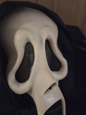 Vintage 1996 Gen 1 Fun World Easter Unlimited Scream Ghost Face Mask Great con. picture