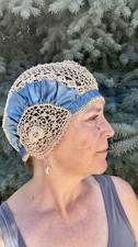 BEAUTIFUL 1920s ANTIQUE LADIES CROCHETED VICTORIAN LACE NITE CAP SILK RIBBON picture