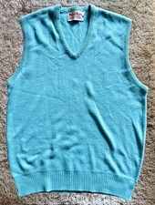 Vintage 1980’s Aqua Robert Bruce V-neck Sleeveless Sweater Vest In AAA Condition picture