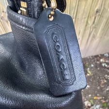 Vintage Coach Black Leather Crossbody Shoulder Bag, Zip, Gold Hardware,Pockets picture