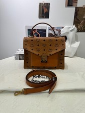 MCM Pre-Owned Authentic Messenger Bag Single-shoulder bag cognac color picture