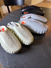 lot 3 pairs size 10 Brand new Nike Mind 001 picture