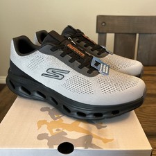 Men's Skecher GO WALK Glide-Step 2.0 GREY/BLACK 217020-GYBK Size 11 ….R16 picture