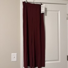 Lululemon Breezily Mid-Rise Pant Regular BBAY M NWT Burgundy Bay picture