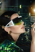 Super Rare VERSACE Runway Medusa Icon Shield +1 Lens Sunglasses VE 4393 401/1W picture