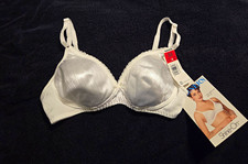 Vintage Warner's Shine-On White 36A Wireless Lightly Lined Soft Cup Bra 1221 picture