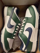 Nike Dunk Low Men's Green/White Colorblock Low Top Lace-Up Sneakers US 10 picture