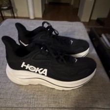 HOKA Clifton 10  Black/White Low Top Running Sneakers Lace Up Women’s Size 7.5 picture