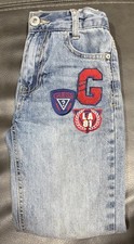GUESS Girls Light Wash Graphic Patch Denim Jeans Size 8 picture