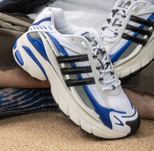 Pharrell x VIRGINIA x adidas Adistar Jellyfish Royal Blue picture