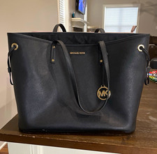 Michael Kors Jet Set Travel Large Black Saffiano Tote Gold Charm Snap picture