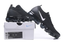 Nike VaporMax Flyknit 2 Men's Shoes Black White Full-Length Air Cushion Running picture