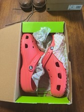 Crocs Classic Neon Watermelon Size 11 M Clog picture