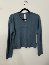 NWT Lululemon Swiftly Tech Open Hole V-Neck Long Sleeve Shirt Steel Blue Size 8 picture