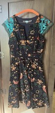 Eva Franco Dress Size 4 Black Multicolor Lace Sequin V-Neck Cap Sleeve A-Line picture