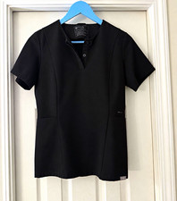 FIGS Women’s Black Solid Scrub Set Short Sleeve Top & Jogger Pants Pockets picture