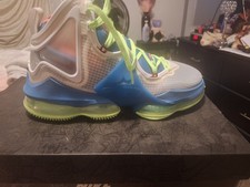 Nike LeBron XIX 19 Men's Basketball Shoes Black/Green Glow Anthracite, Size 8.5 picture