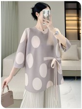 Pleats Issey Style Pleated 3/4 Sleeve Top, Polka Dot Print Pleated Blouse picture