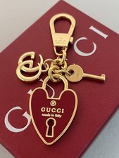 GUCCI Novelty Charm Heart Lock & Key Design Keychain Gift Key Chain with New Box picture