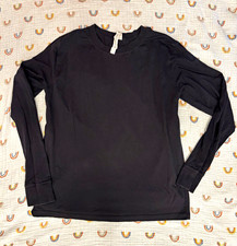 Lululemon Classic Long Sleeve Crewneck Athletic Shirt Solid Black Size 4 picture
