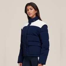 NWT Women’s Wilson Game Day Convertible Puffer Jacket Size LARGE ($298 RETAIL) picture