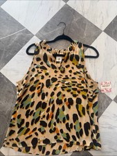 030 Beige Multi Leopard-Print Sleeveless Camisole picture