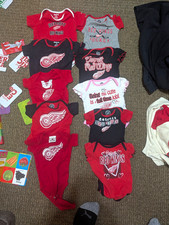 Reebok Detroit Red Wings NHL Baby Bodysuit Lot Short Sleeve 3-6 Months picture