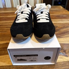 Alo Sunset Sneakers Women’s Size 6 Black - Brand New. picture