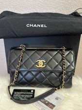Chanel Trendy CC small shoulder bag in Champagne GHW picture