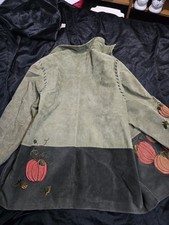 Quacker Factory Women’s 2X Genuine Leather Jacket Green Suede Embroidered QVC picture