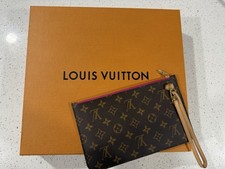 Authentic Louis Vuitton Neverfull Pochette - Monogram / Fuchsia - NEW picture