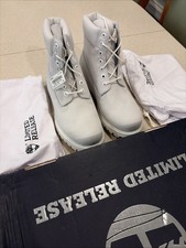 Timberland Limited Release Neiman Marcus Exclusive White Size 9 New Box Blemish picture